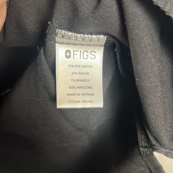 FIGS Technical Collection Womens Scrub Top Black, 2 Pockets Style Size XL - Picture 4 of 7